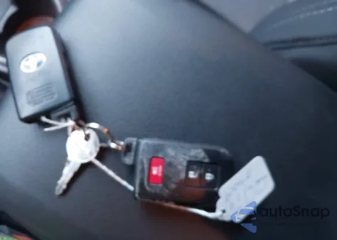 2021 Toyota Tacoma Trd Off-Road z USA, uszkodzony, nr VIN 5TFCZ5AN8MX246401